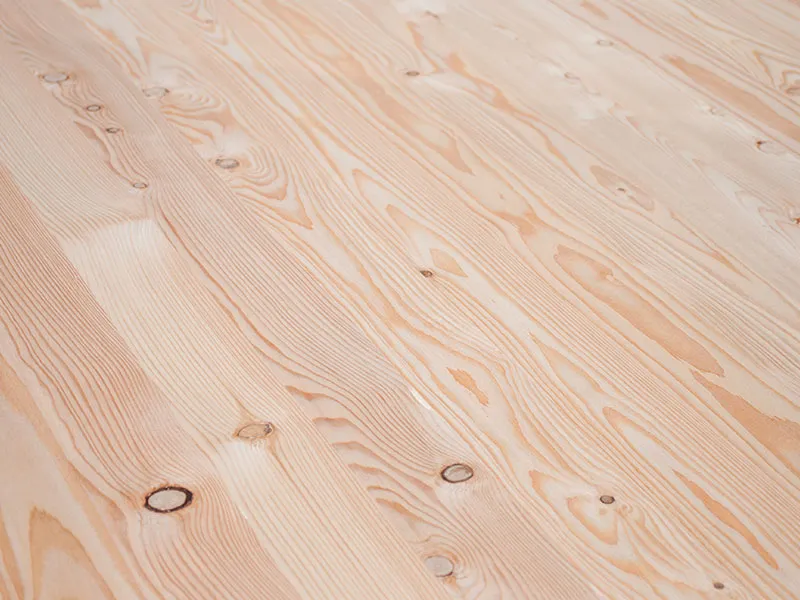 18mm L&auml;rche astarm/astig Massivholzpl..