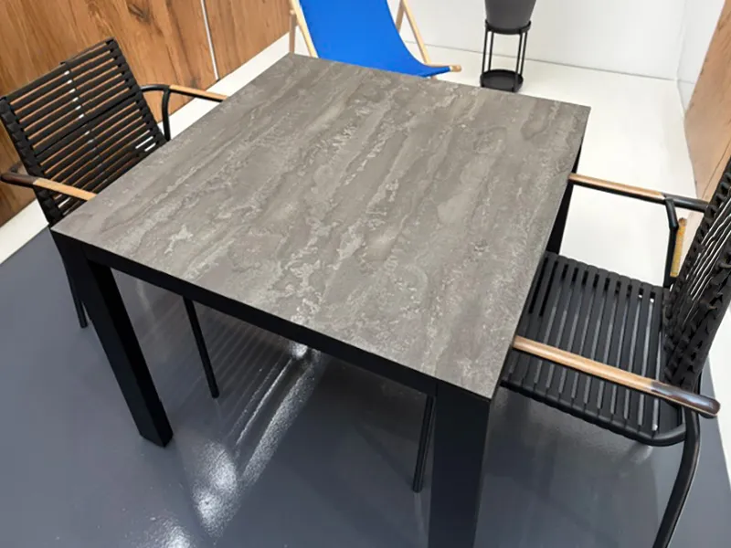 \\david\Shopartikelbilder\Krono\Gartentisch-klein.jpg