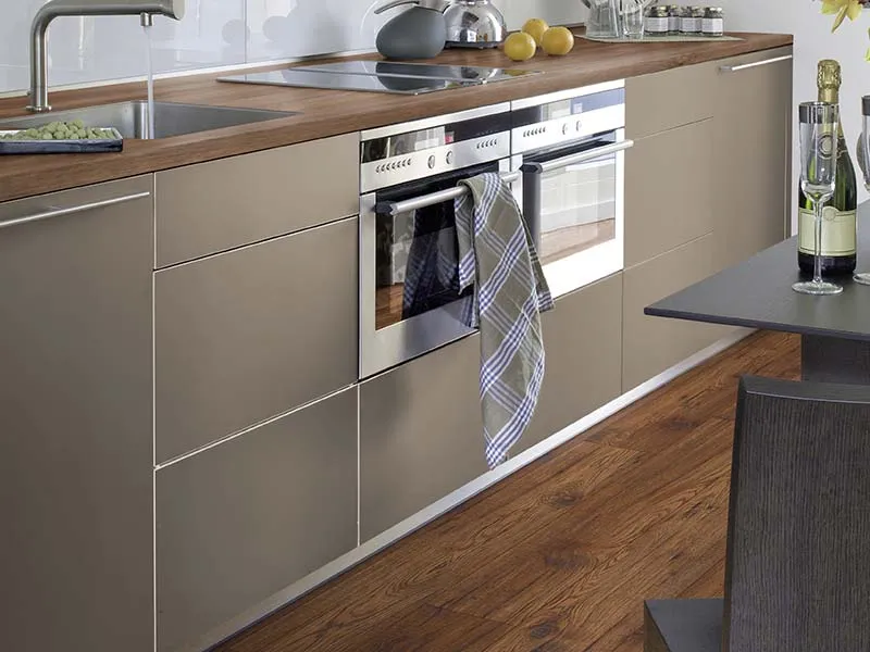 27010MN Kaindl CPL Terragrau